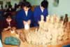 Making Terra Cotta Warriors souvenirs (47,078 bytes)